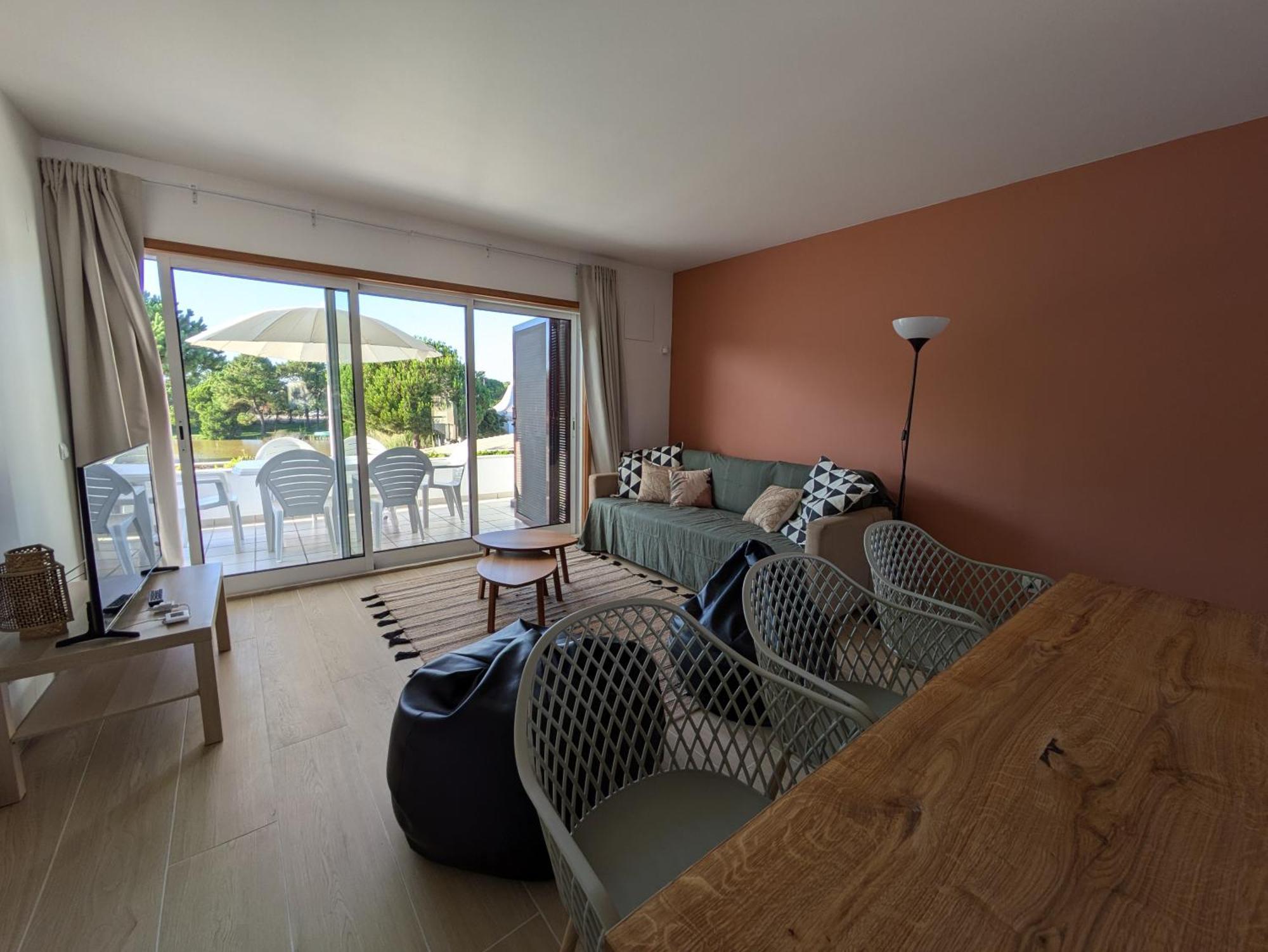 Private Lake Condo Apartment - Troia Exterior photo